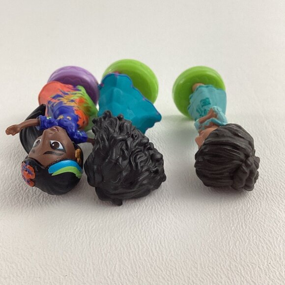 Disney Encanto Mi Familia Mini Figure Set Isabela Mirabel Pepa Madrigal Family - Picture 6 of 6